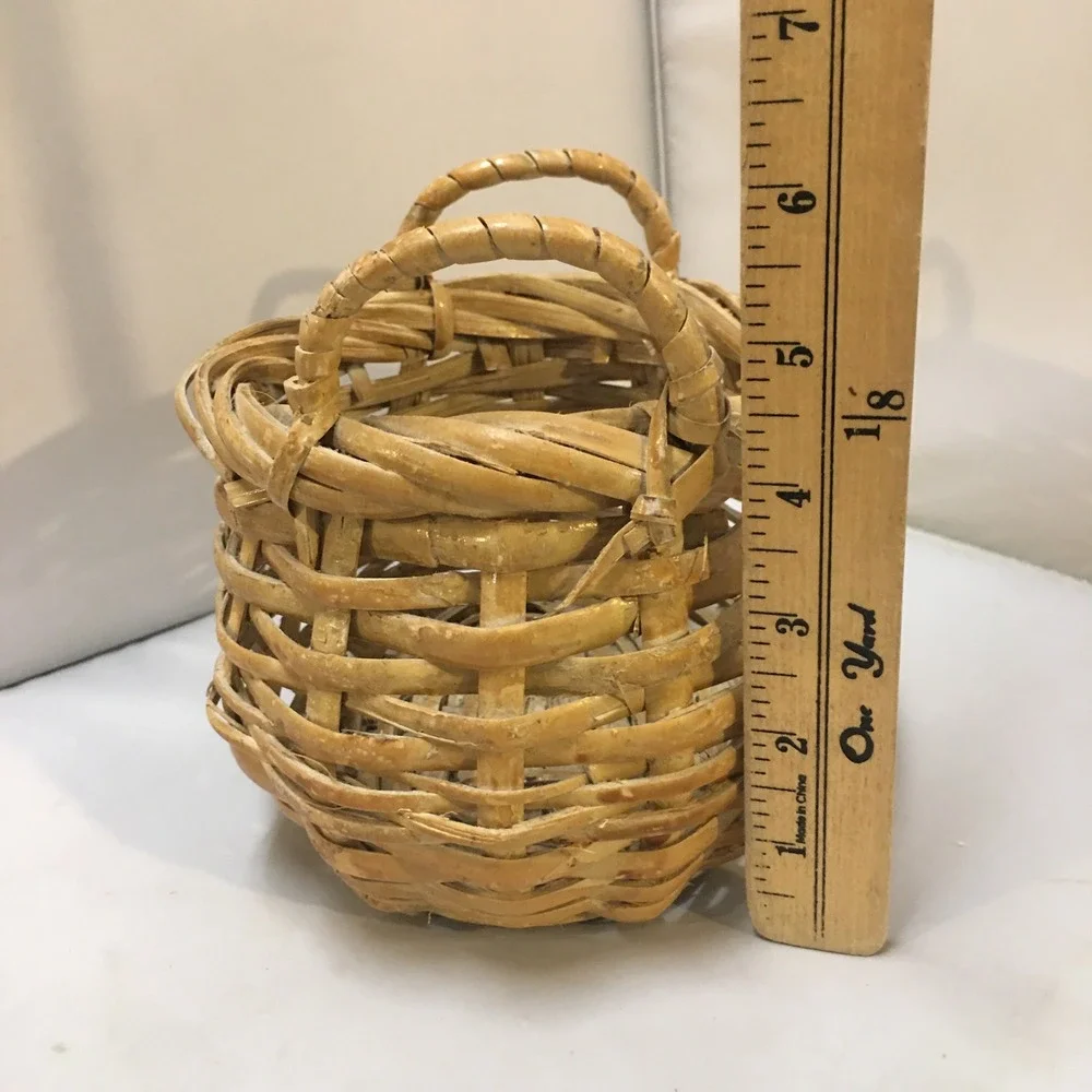 Unbranded handcrafted vintage